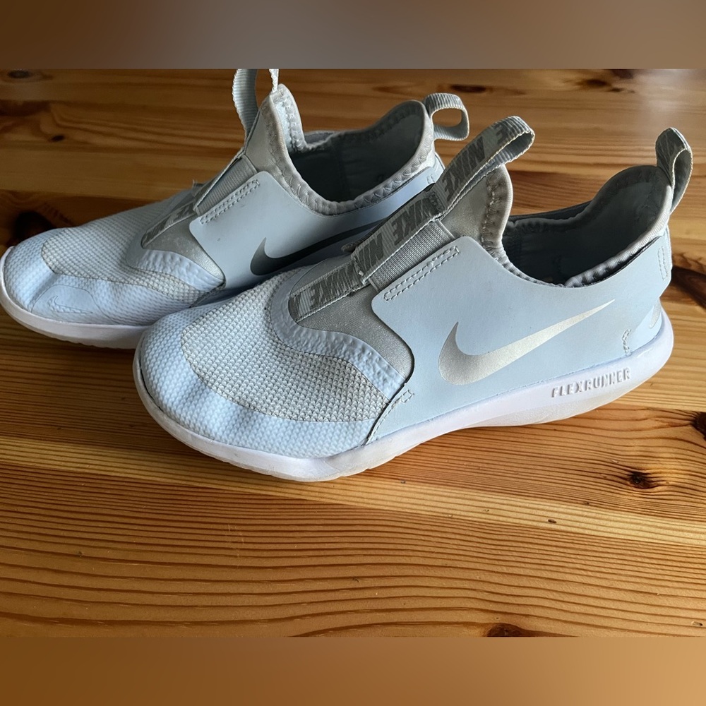 Nike Gray Flex Runner Shoes